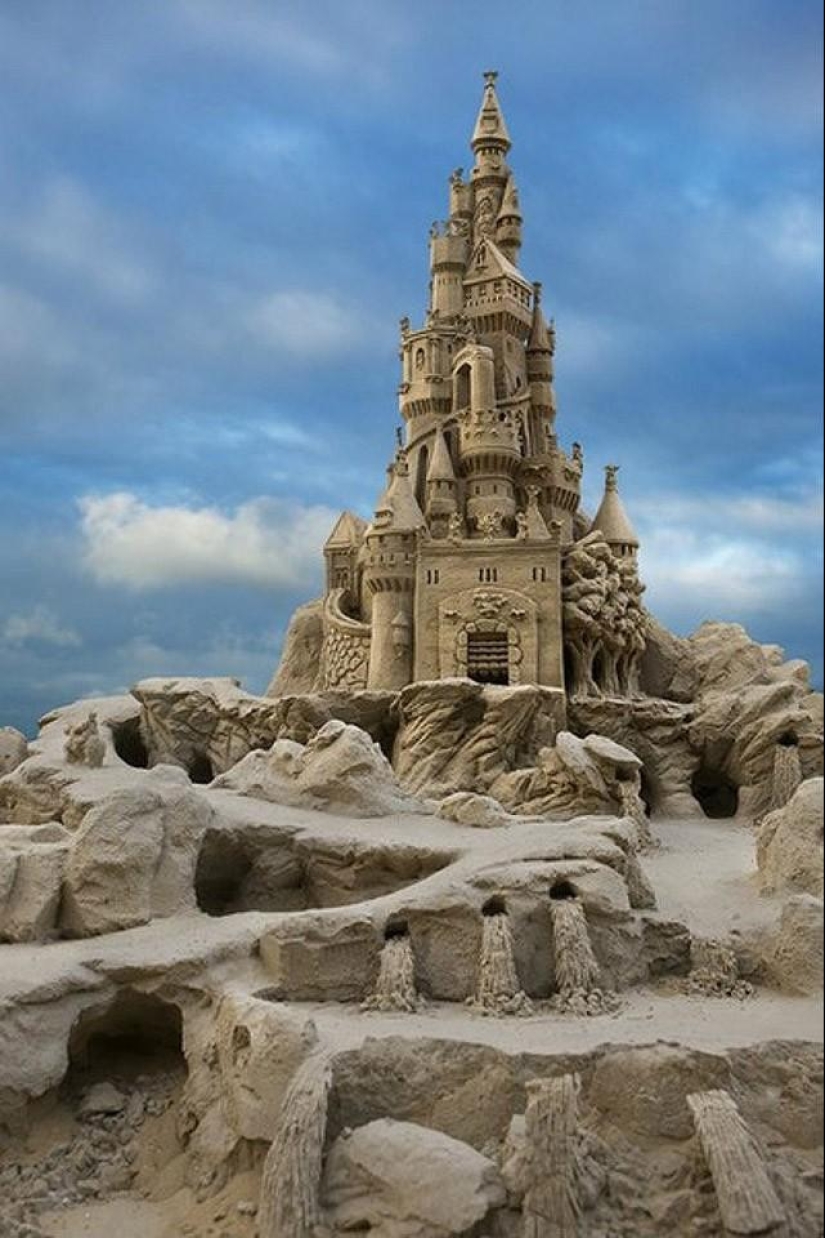 Sand castles that will amaze your imagination Sand castles that will amaze your imagination