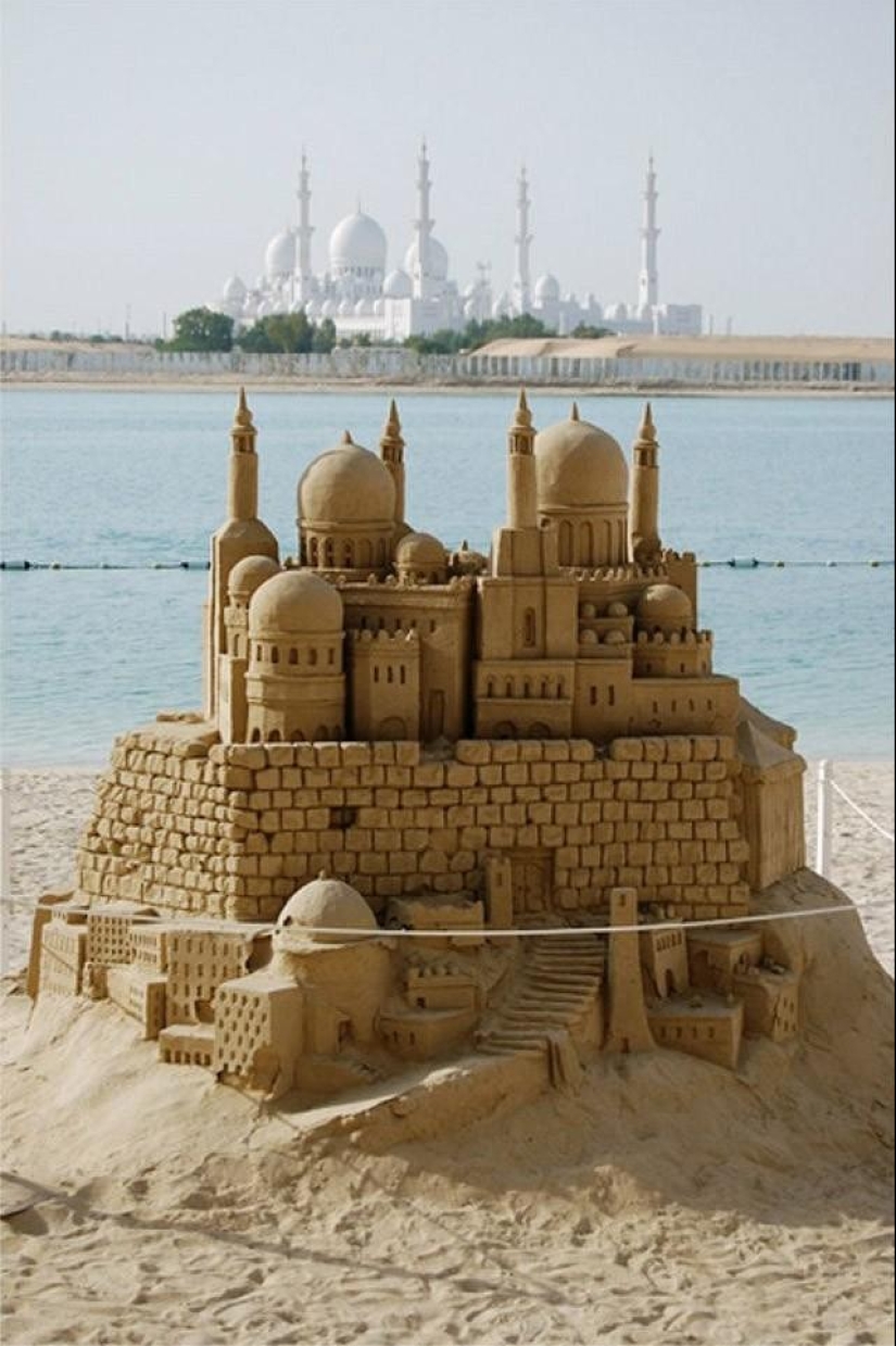 Sand castles that will amaze your imagination Sand castles that will amaze your imagination
