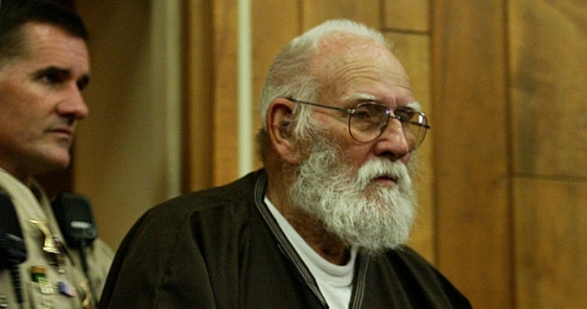 "Santa Strangler", o Productversie la historia de un loco