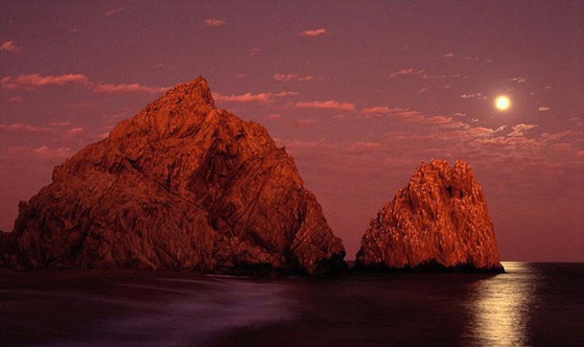 Scary myths and legends on water Scary myths and legends on water