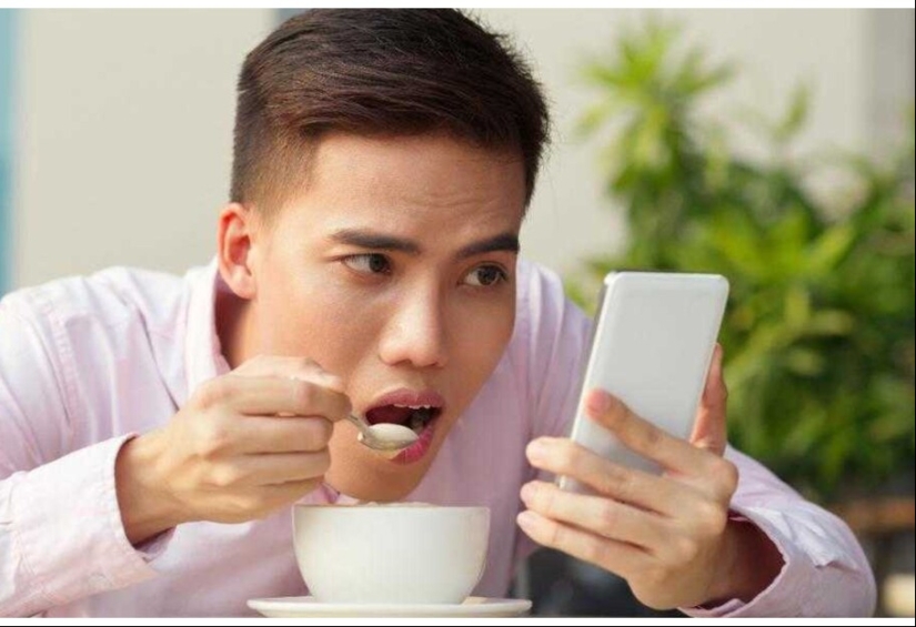 Scientists have found that smart people stay young longer Scientists have found that smart people stay young longer