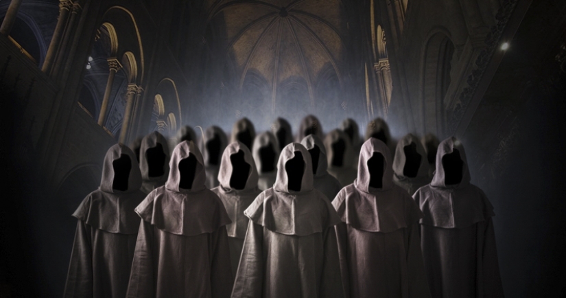 Se ha encontrado una sociedad secreta en París, que vive como una familia cerrada durante más de tres siglos