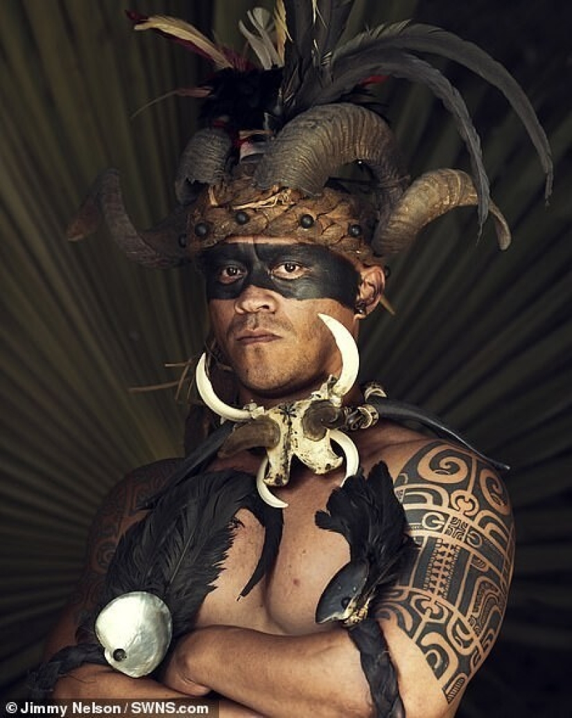 Secluded tribe with incredibly beautiful people in the lens Jimmy Nelson
