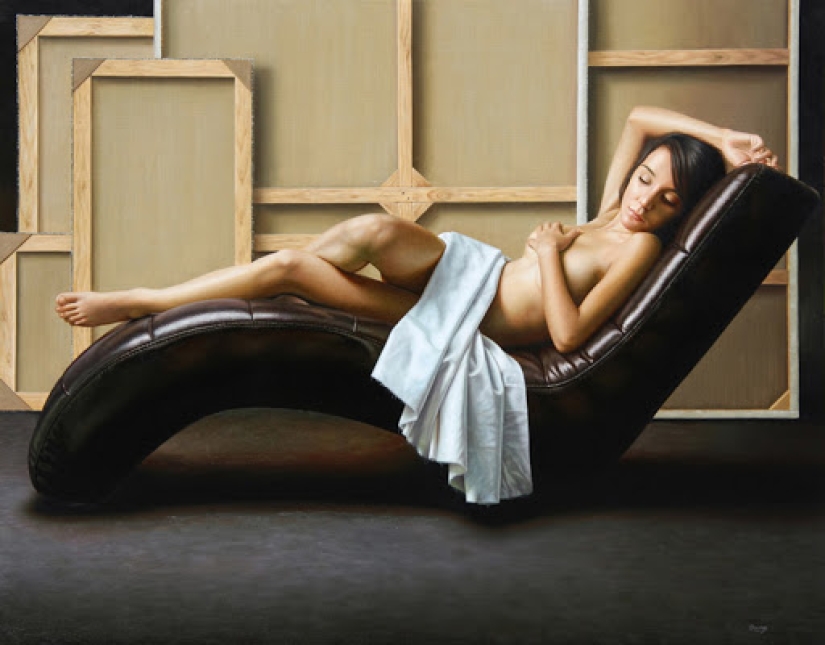 Seductive masterpieces of the king of hyperrealism Omar Ortiz Seductive masterpieces of the king of hyperrealism Omar Ortiz