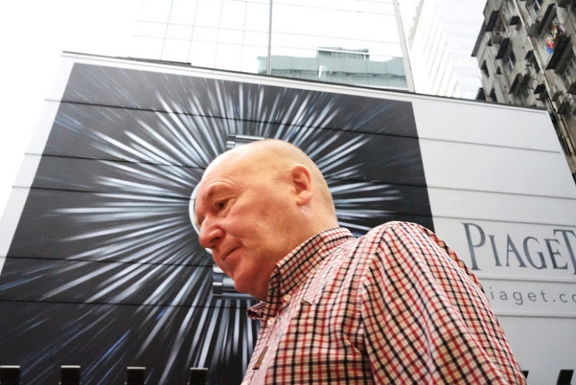 Seize the moment: the photographer who notices everything Seize the moment: the photographer who notices everything