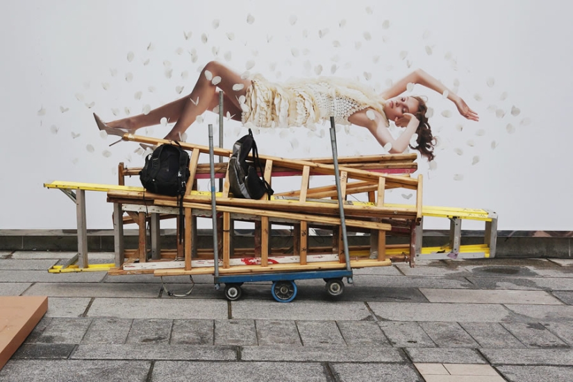 Seize the moment: the photographer who notices everything Seize the moment: the photographer who notices everything