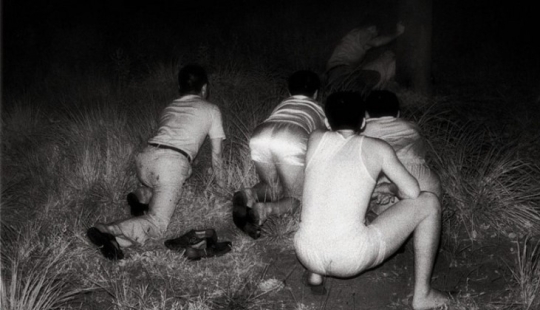 Sex and the City: photos of Kohei Yoshiyuki taken in Tokyo night parks