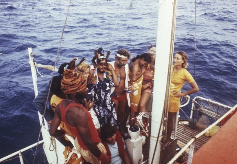 “Sex raft” is an experiment by an anthropologist who wanted to prove the cruelty of people, but could not “Sex raft” is an experiment by an anthropologist who wanted to prove the cruelty of people, but could not