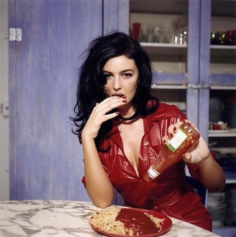 Sex symbol of the world: Unique pictures of Monica Bellucci Sex symbol of the world: Unique pictures of Monica Bellucci