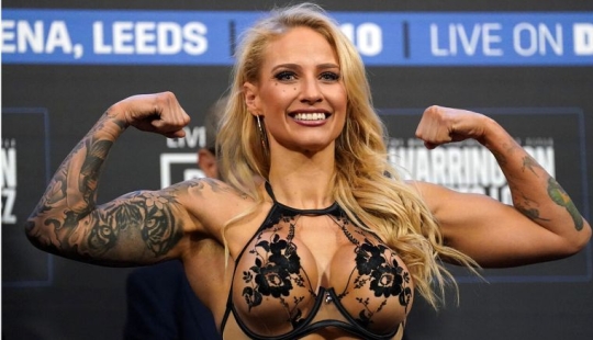 Sexy Ebany Bridges is the first in the ring and on OnlyFans