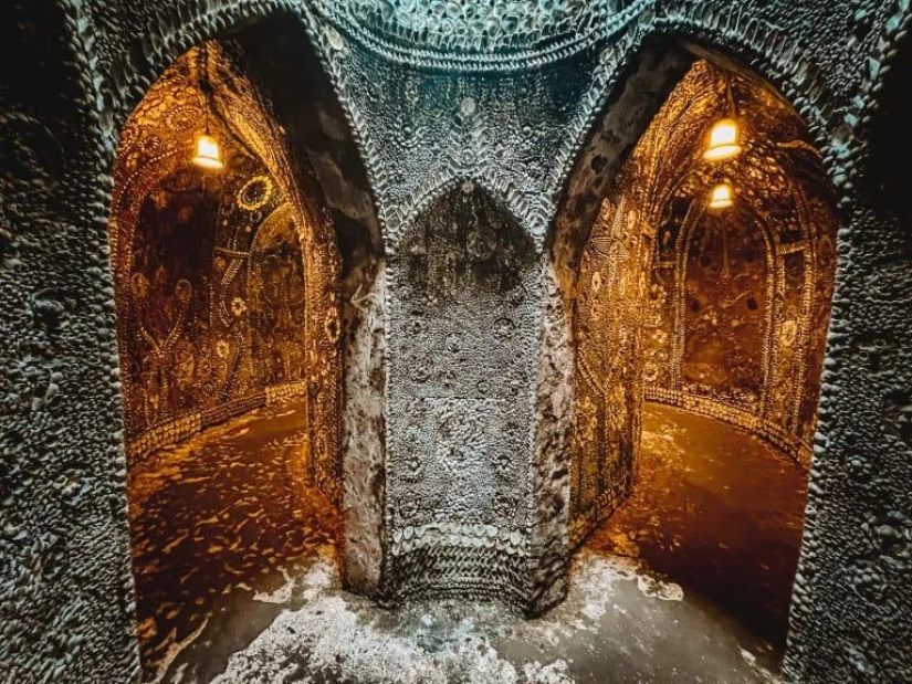 "Shell Grotto" - one of the most mysterious attractions in Great Britain