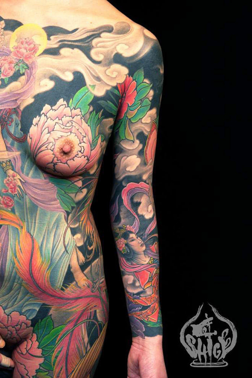 SIG — Japanese tattoo artist in the whole body