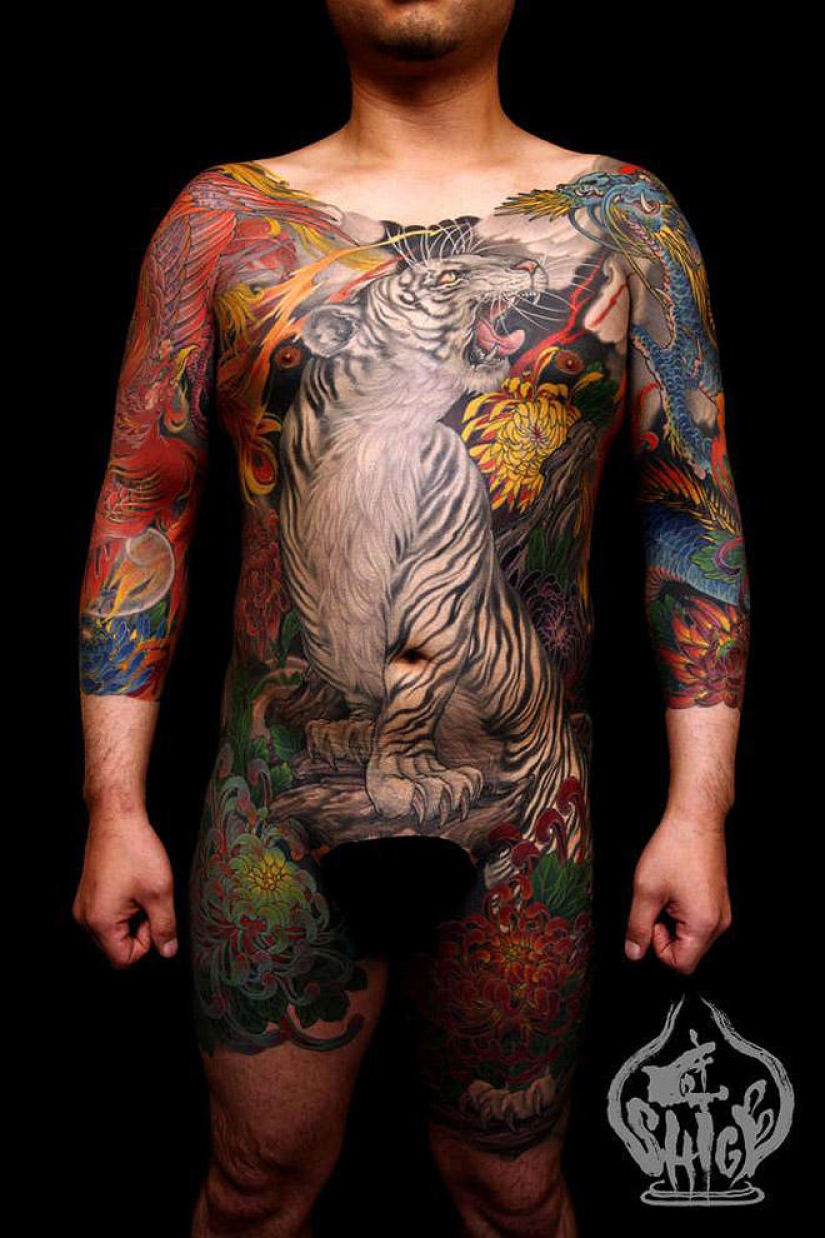 SIG — Japanese tattoo artist in the whole body