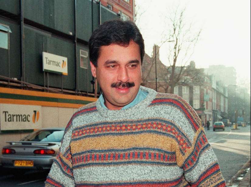 Skeletons in Lady Di's closet, or Why the princess let her stepmother down the stairs Skeletons in Lady Di's closet, or Why the princess let her stepmother down the stairs