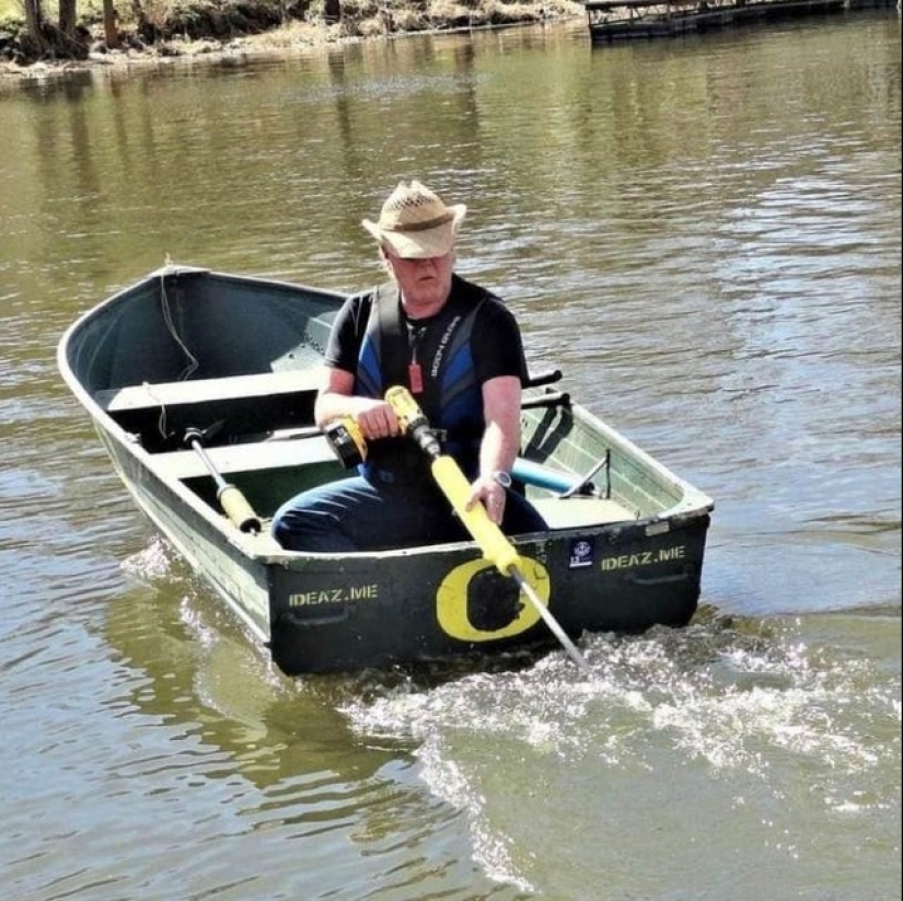 Smeared, molded: 22 crazy solutions to everyday problems that somehow worked Smeared, molded: 22 crazy solutions to everyday problems that somehow worked