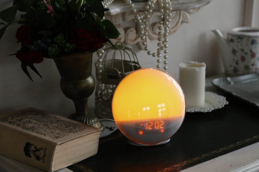 Síndrome nocturno: cómo ajustar tus ritmos circadianos cuando te despiertas y te duermes en la oscuridad