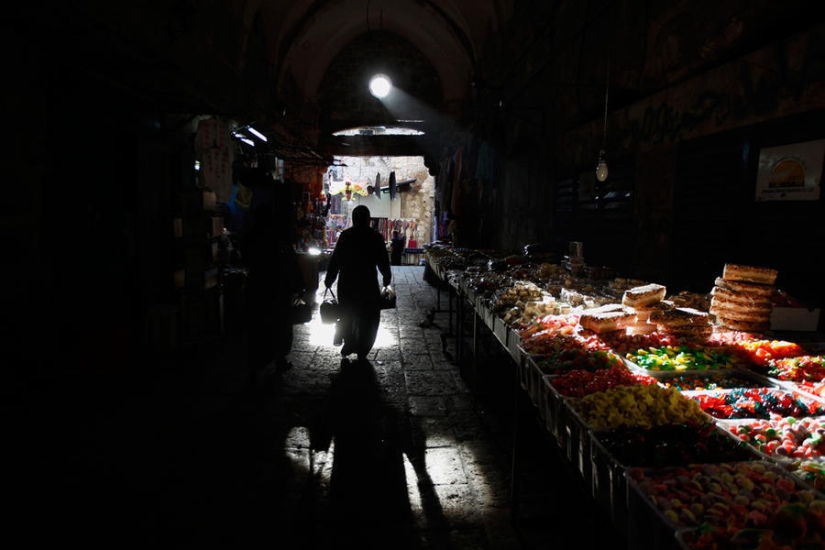 Sombra y luz Sombra y luz