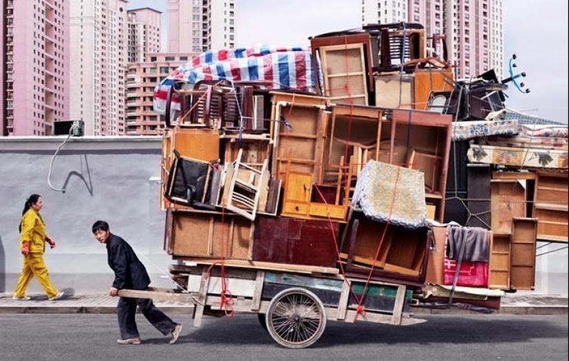 Some evidence that movers are people with iron muscles and nerves Some evidence that movers are people with iron muscles and nerves