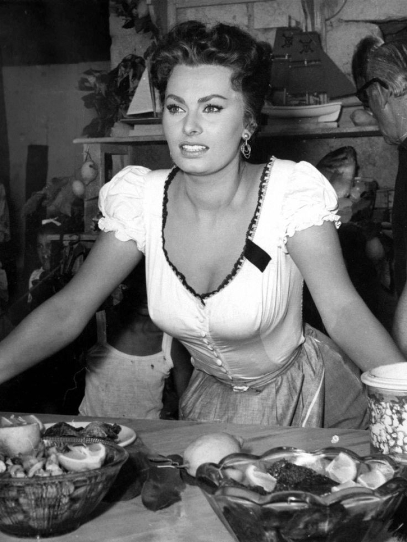 Sophia Loren and her cookbooks