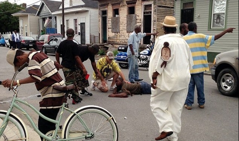 Stuffed with lead, or how do people feel when they get shot? Stuffed with lead, or how do people feel when they get shot?