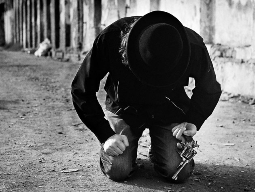 Stuffed with lead, or how do people feel when they get shot? Stuffed with lead, or how do people feel when they get shot?