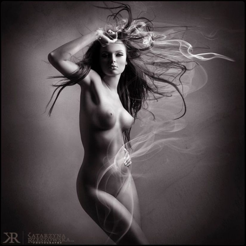 Stylish eroticism in the exquisite works of the Polish photographer Stylish eroticism in the exquisite works of the Polish photographer