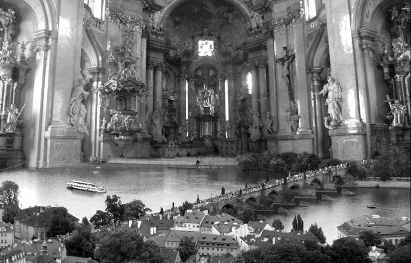 Surrealismo en las obras de Thomas Barbet Surrealismo en las obras de Thomas Barbet