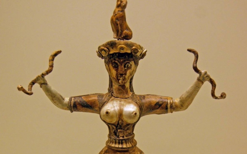 Taking it to the chest: a global history of the bra Taking it to the chest: a global history of the bra