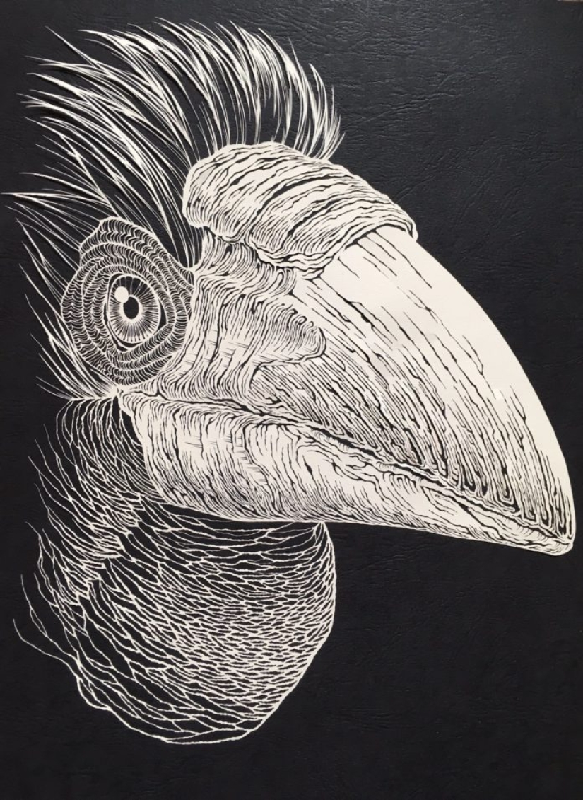 Talla de papel de filigrana de la artista japonesa Rika Fukuda