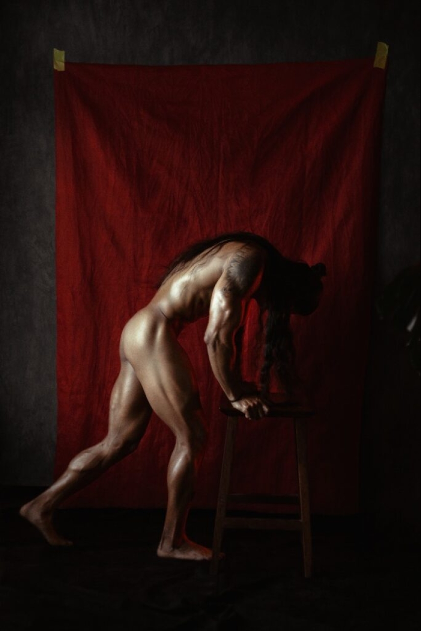 Tender nudes from Ecuadorian photographer John Bautista Tender nudes from Ecuadorian photographer John Bautista