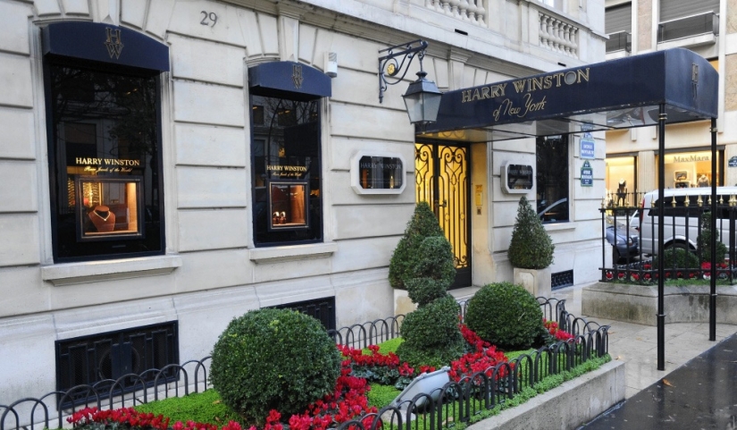 The 10 most high-profile robberies in history The 10 most high-profile robberies in history