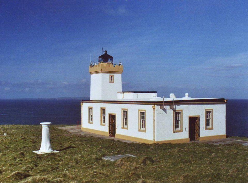 The 10 strangest places people live in The 10 strangest places people live in