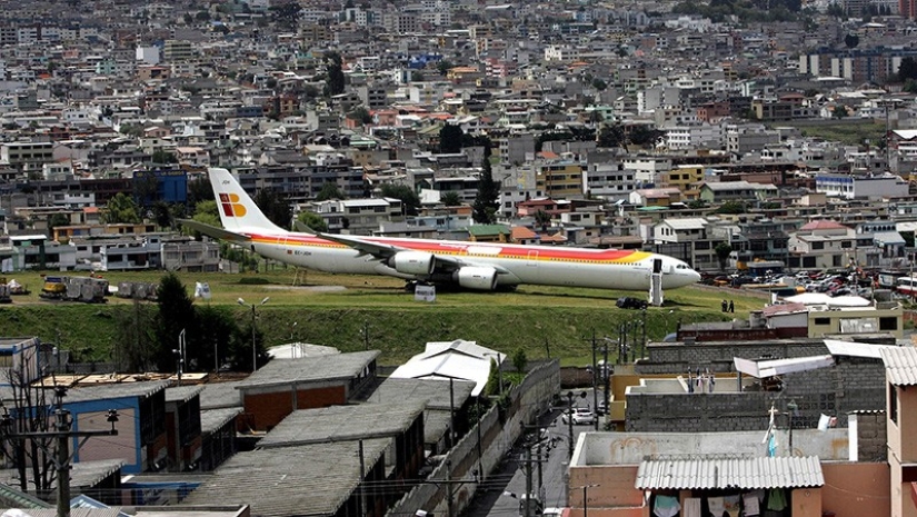 The 25 worst airports from around the world The 25 worst airports from around the world