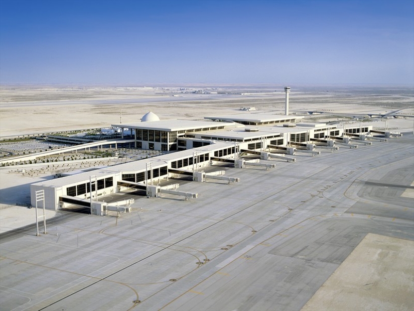 The 25 worst airports from around the world The 25 worst airports from around the world