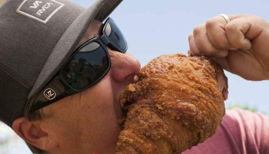 The 4 most dangerous and strange experiment with food in the history of mankind