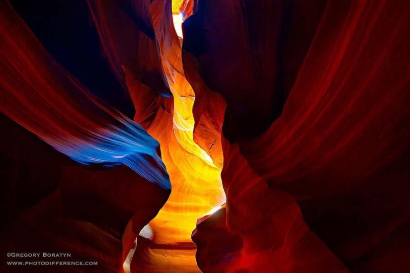 The amazing beauty of Antelope Canyon The amazing beauty of Antelope Canyon