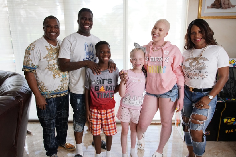 The Apple from the Apple fall far: 12 photos that show the wonders of genetics The Apple from the Apple fall far: 12 photos that show the wonders of genetics