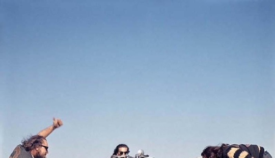The best pictures of Hell's Angels by Hunter S. Thompson