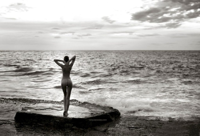 The best works of Frank De Mulder, the most famous nude photographer