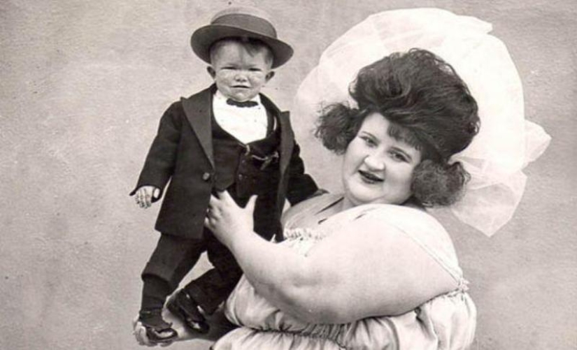 The biggest woman and the smallest man - the story of one photograph The biggest woman and the smallest man - the story of one photograph