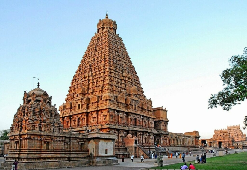 The Brahadisvara Phenomenon: An Ancient Indian Temple That Has No Analogues The Brahadisvara Phenomenon: An Ancient Indian Temple That Has No Analogues