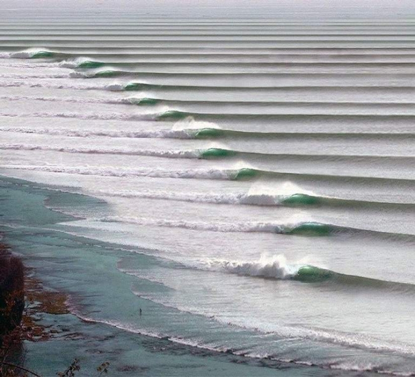 The Chicama wave is the longest wave in the world that is protected by law.