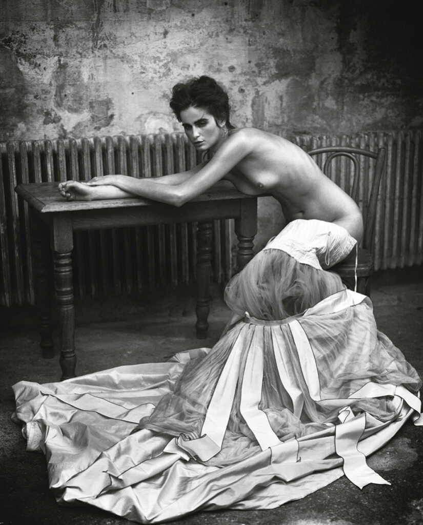 The classic of photography Vincent Peters and his sensual glamour