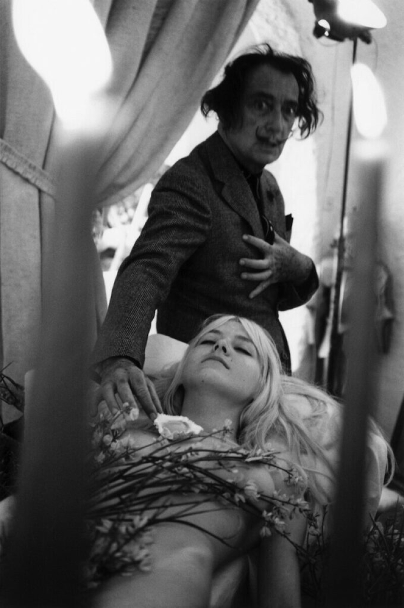 The classic of world photojournalism Werner Bokelberg and his John Player Special Calendar