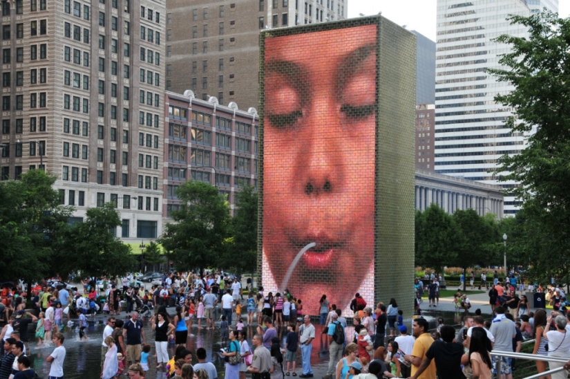 The Crown Fountain is a unique video sculpture from Chicago's Millennium Park