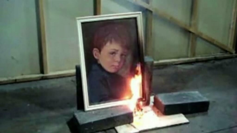 The Curse of the "Crying Boy" or How Journalists Created a Sensation They Were Not Happy About