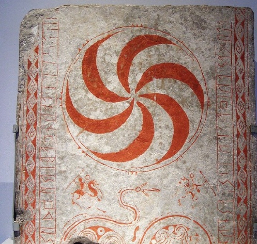 The Devil's carousel is an inexplicable phenomenon occurring in the ocean