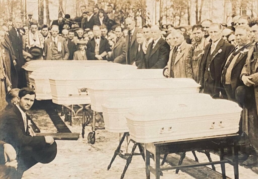 The Eerie Secret of the Lawson Family Photograph