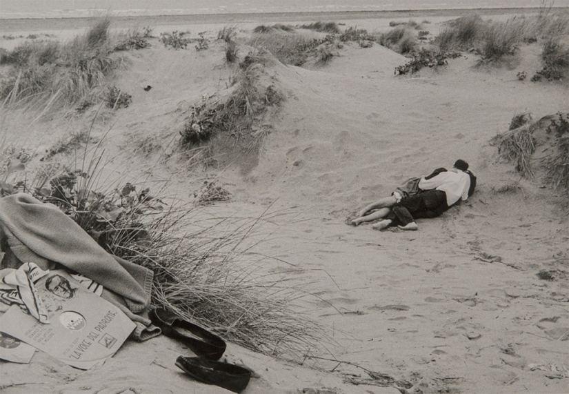 The elusive Dolce Vita: Italy in the photo classic by Gianni Berengo Gardina
