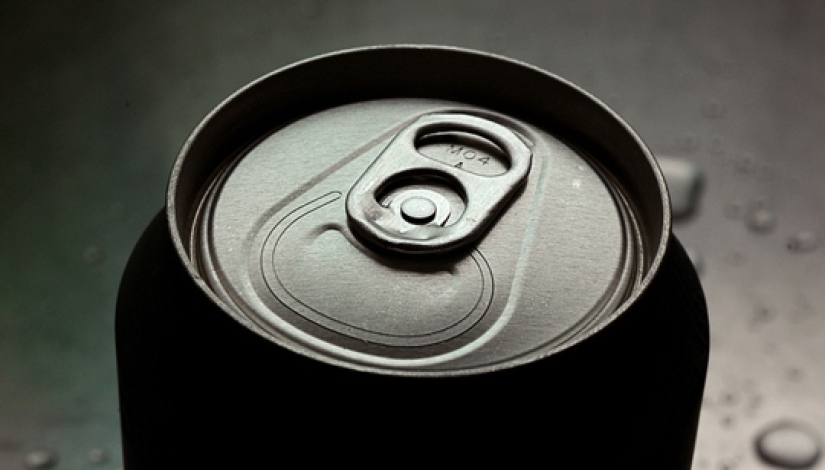 The evolution of a beer can: From simple to elementary The evolution of a beer can: From simple to elementary